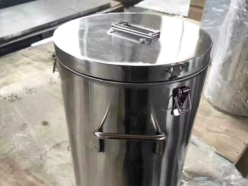 铅桶